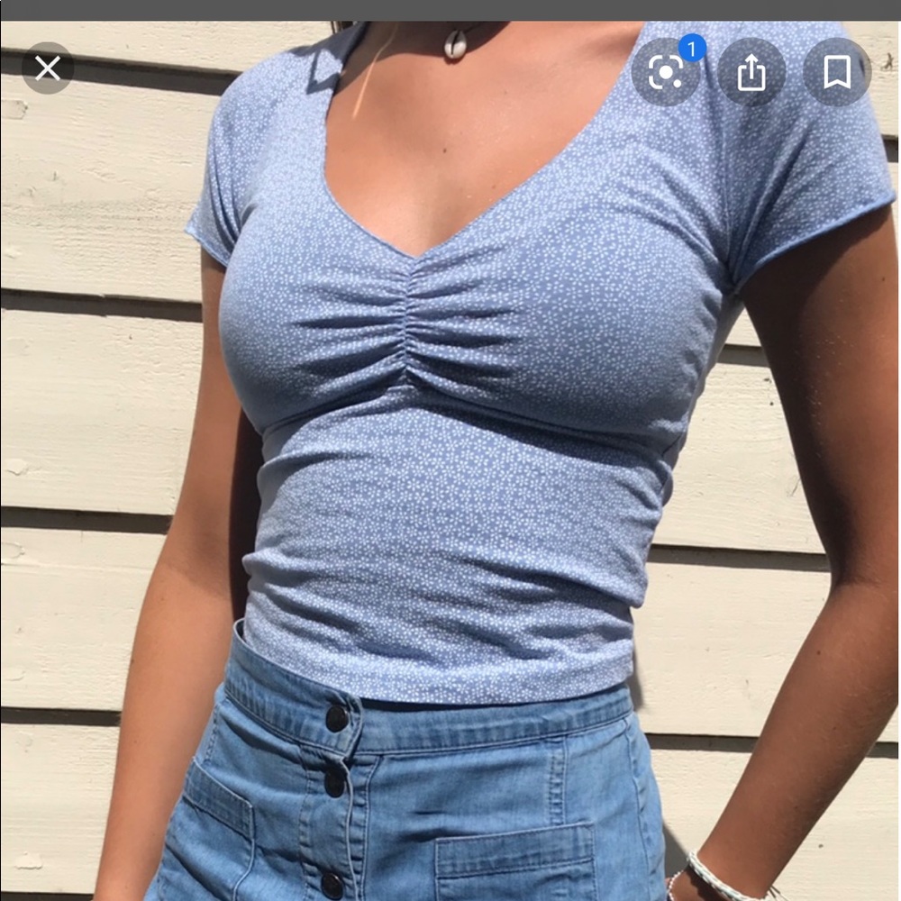 Brandy Melville blue never worn before flower top